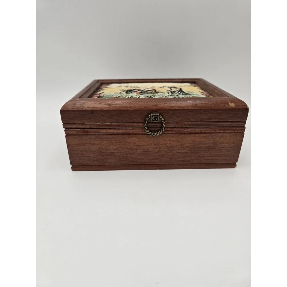 Tapestry Jewelry Chest Box Wood 2-tier Gold Velvet  Pat Yoshikawa Japan Gleaners